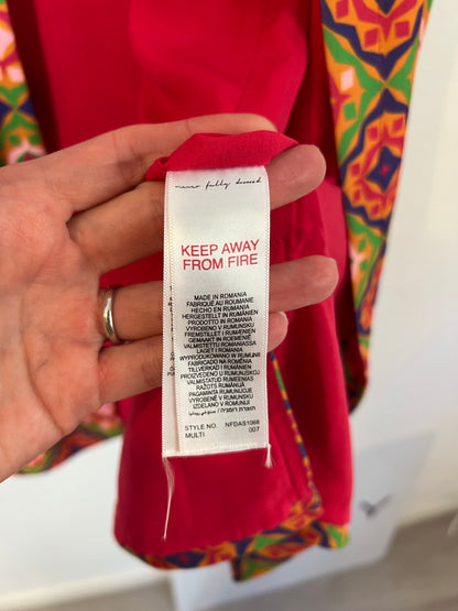 NEVER FULLY DRESSED. Chaleco estampado colores T.38