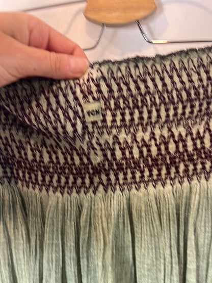 TCN. Falda larga aberturas. T M