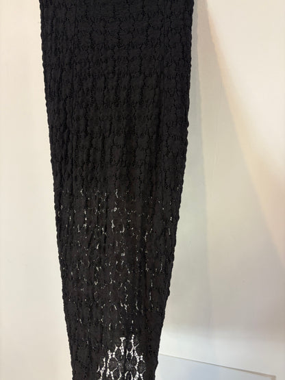 AWARE. Falda larga negra textura