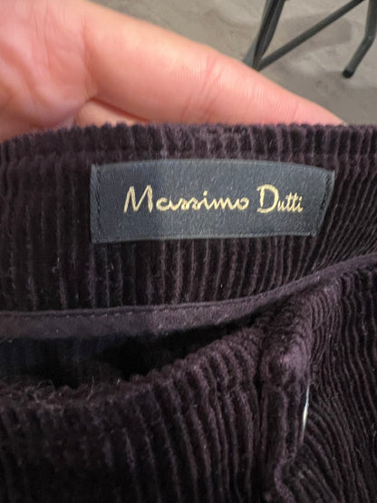 MASSIMO DUTTI. Pantalón burdeos pana T.36