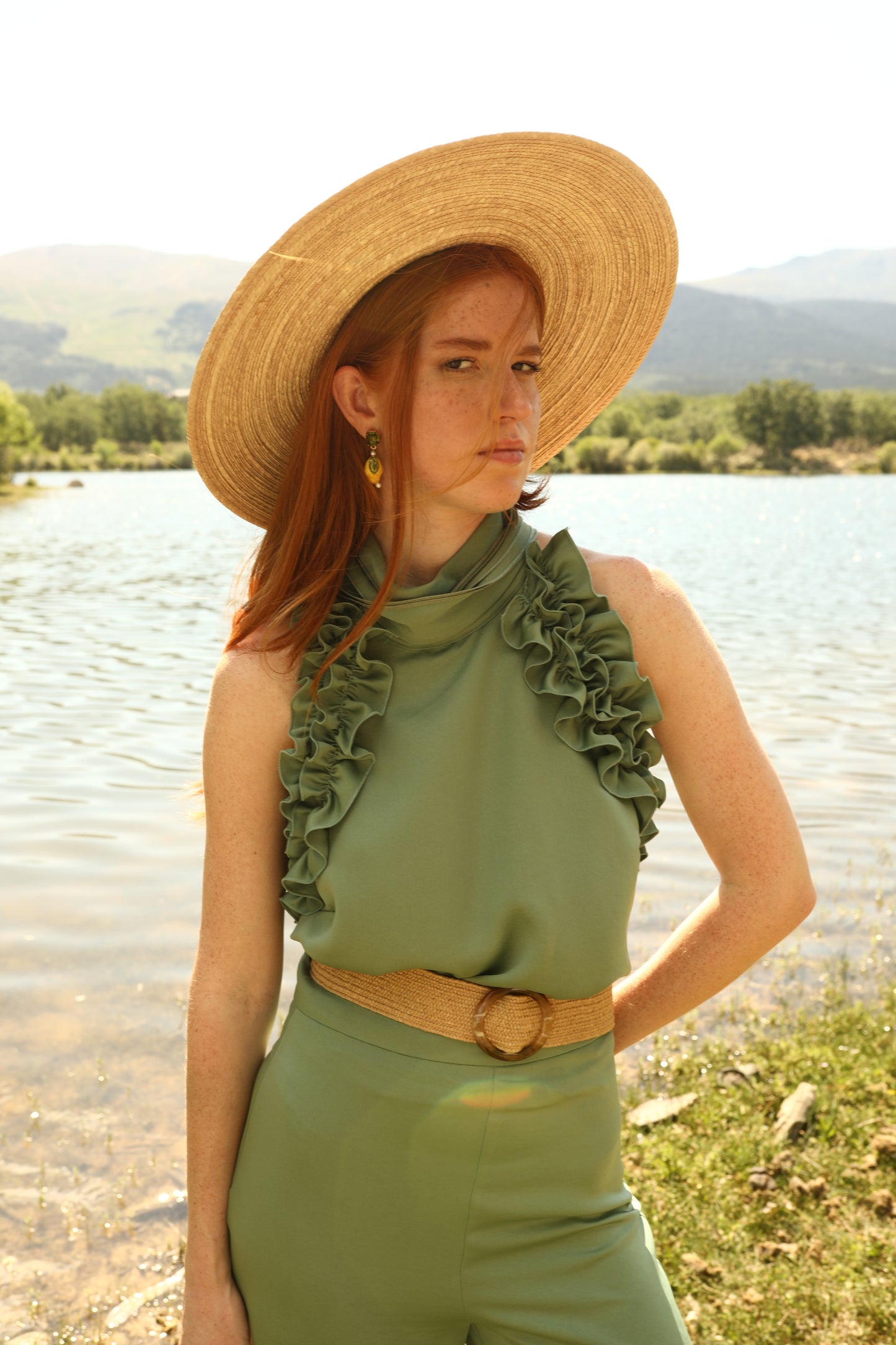 ATREZATÜRE. petro green top 