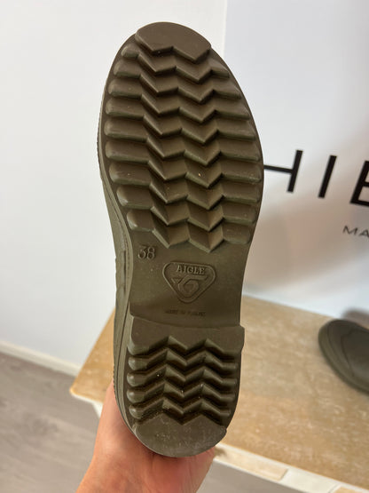 AIGLE. Green rain boots. Size 38