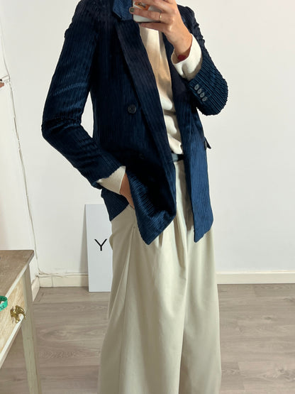SCALPERS. Blue corduroy blazer. T 36
