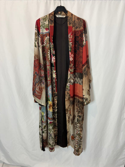 ZARA. Kimono fluido estampado T.s