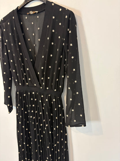 MAJE. Vestido midi plisado asimétrico