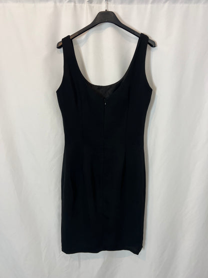 FRANCAIS BY HUEY WALTZER. Black dress with jewel buttons. Size 6 (36)