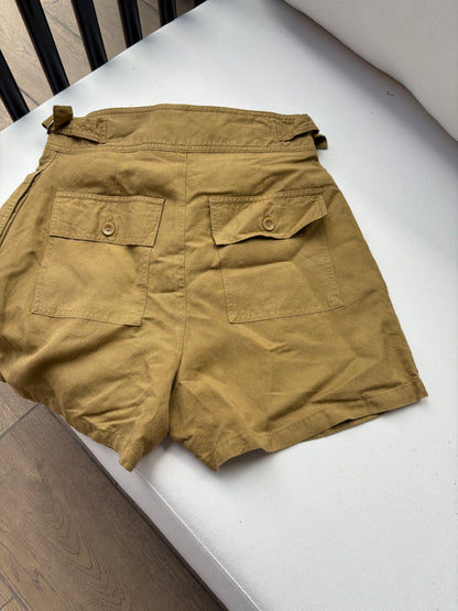 ZARA. Flowy camel Bermuda shorts. TS