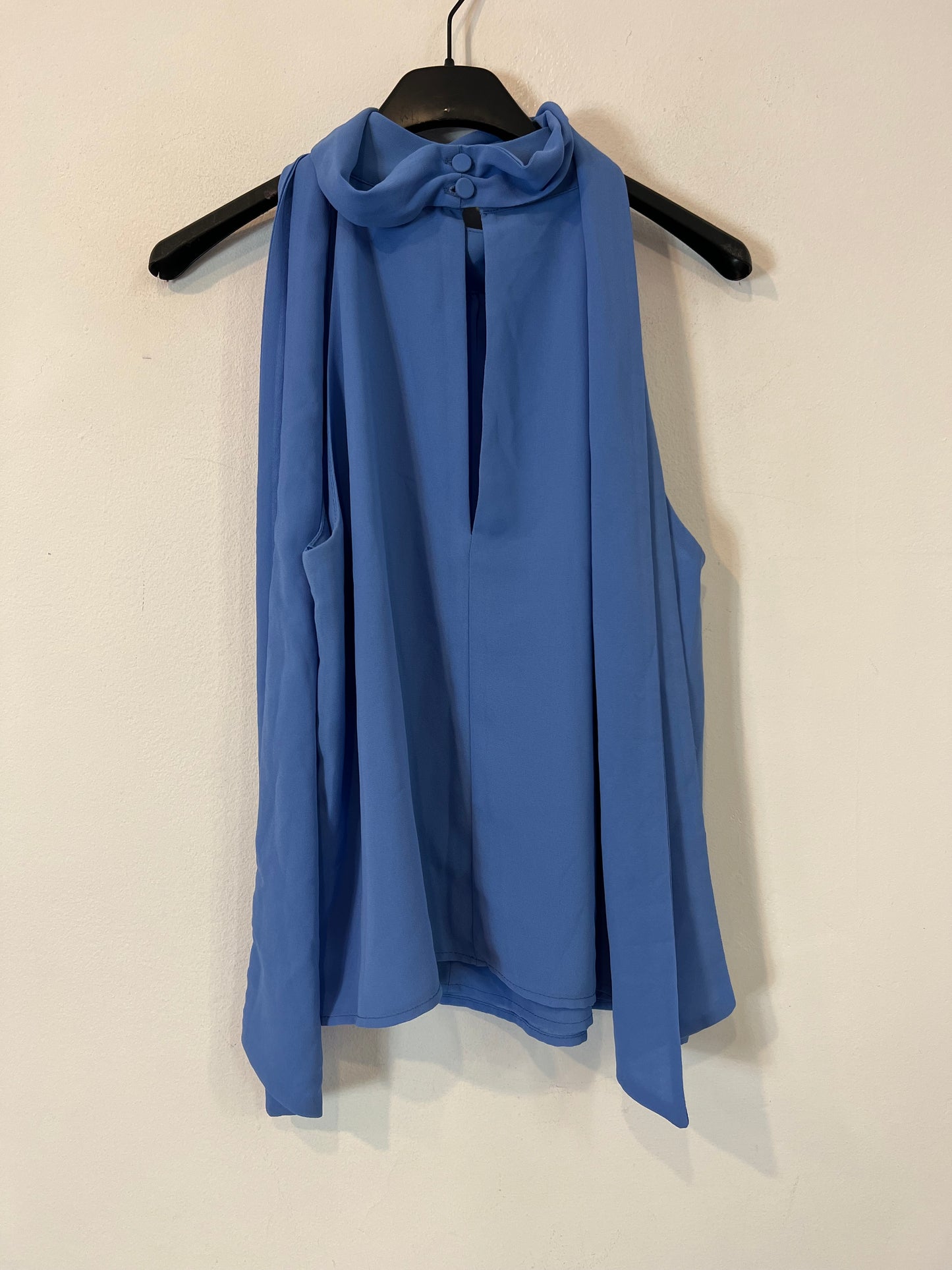 BIMANI. Top azul cuello halter T.s