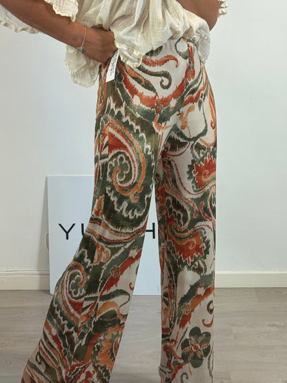 OTHERS. Printed stretch trousers. S.