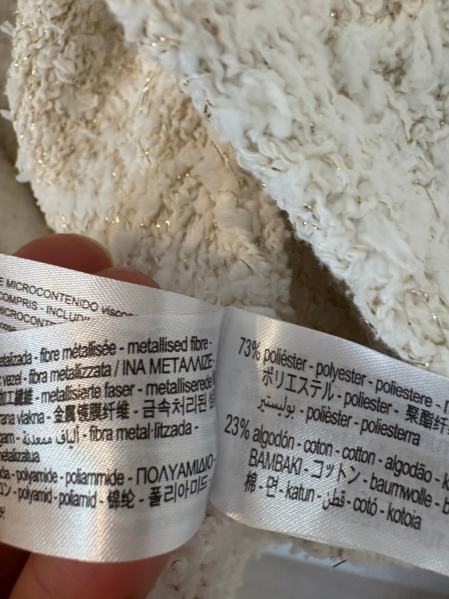 ZARA. Total look tweed perlas