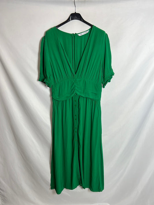 ZARA. Vestido midi verde abotonado. T M