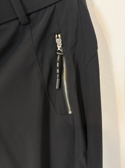 RAFFAELLO ROSSI. Pantalón negro textura