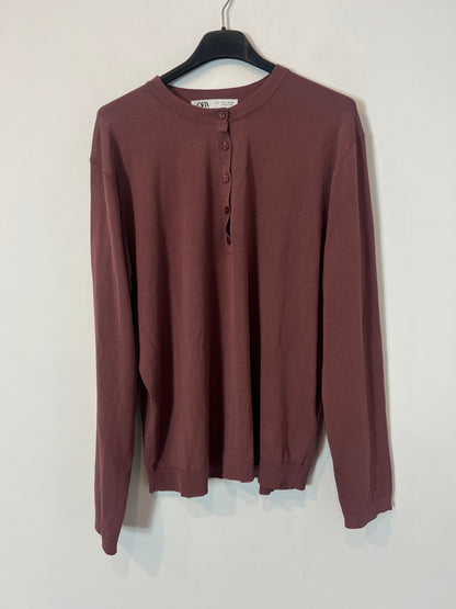 ZARA. Fine eggplant sweater. TL