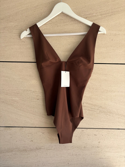 ZARA. Body marrón chocolate elástico. T S