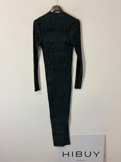 ZARA. Vestido midi verde fruncidos