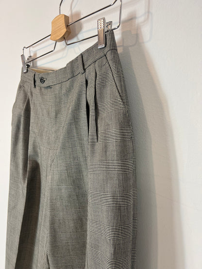 WINDSOR. Pantalón pinzas pata de gallo. T 40 (36)