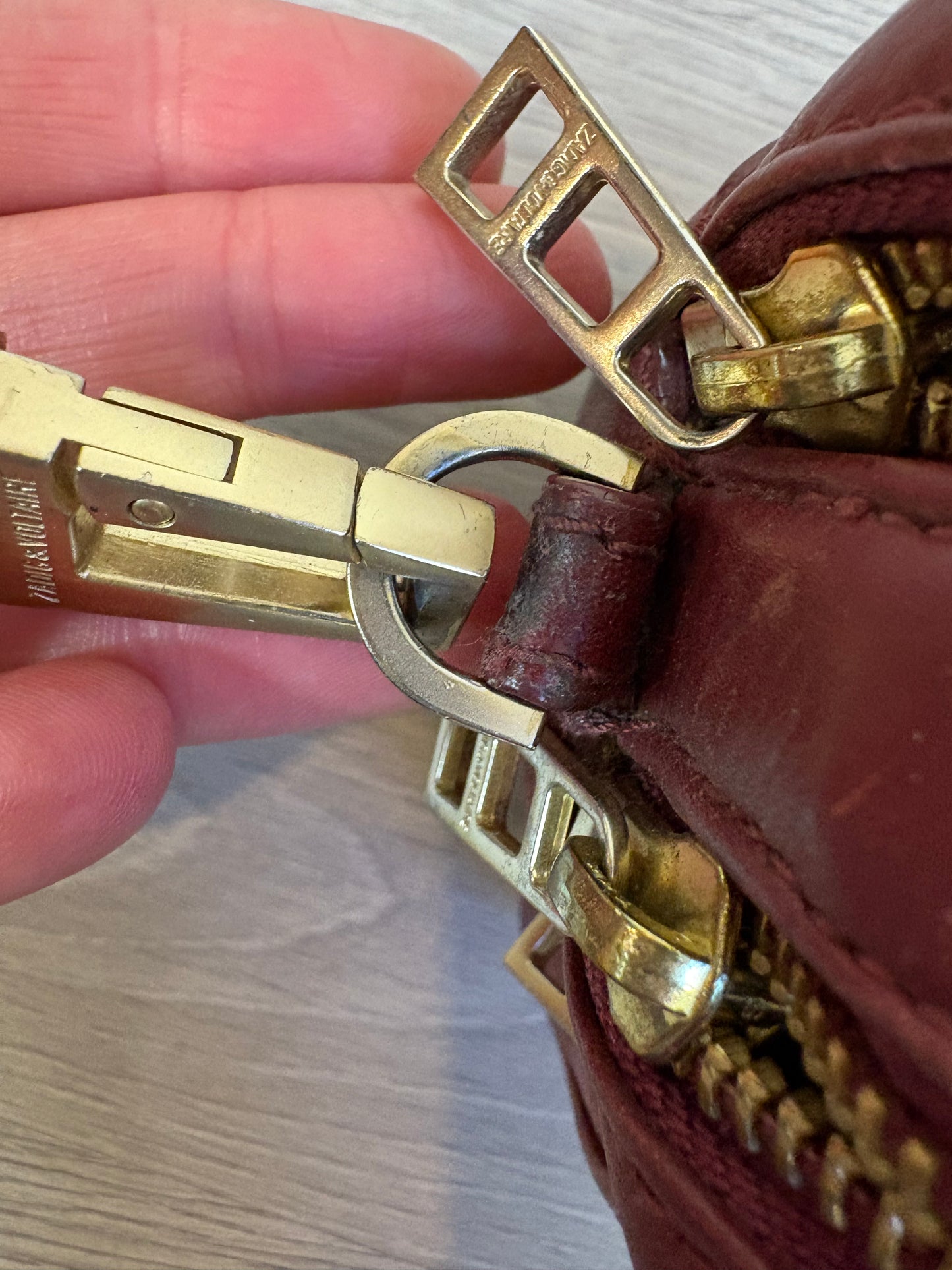 ZADIG&VOLTAIRE. Bolso burdeos piel