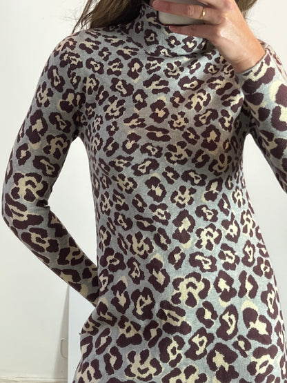 ZARA. Short animal print knit dress. TS