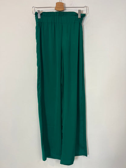 MANGO. Flowy green trousers T.xs