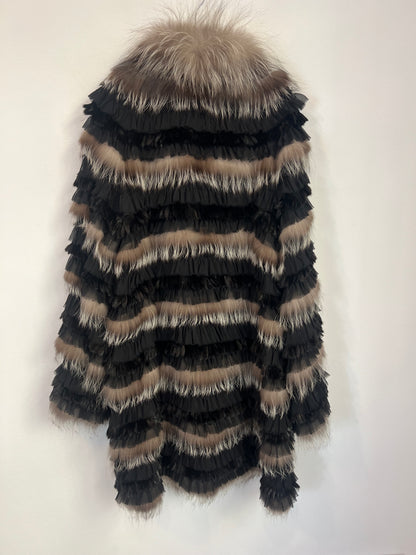 OTRAS. Abrigo pelo natural. T S