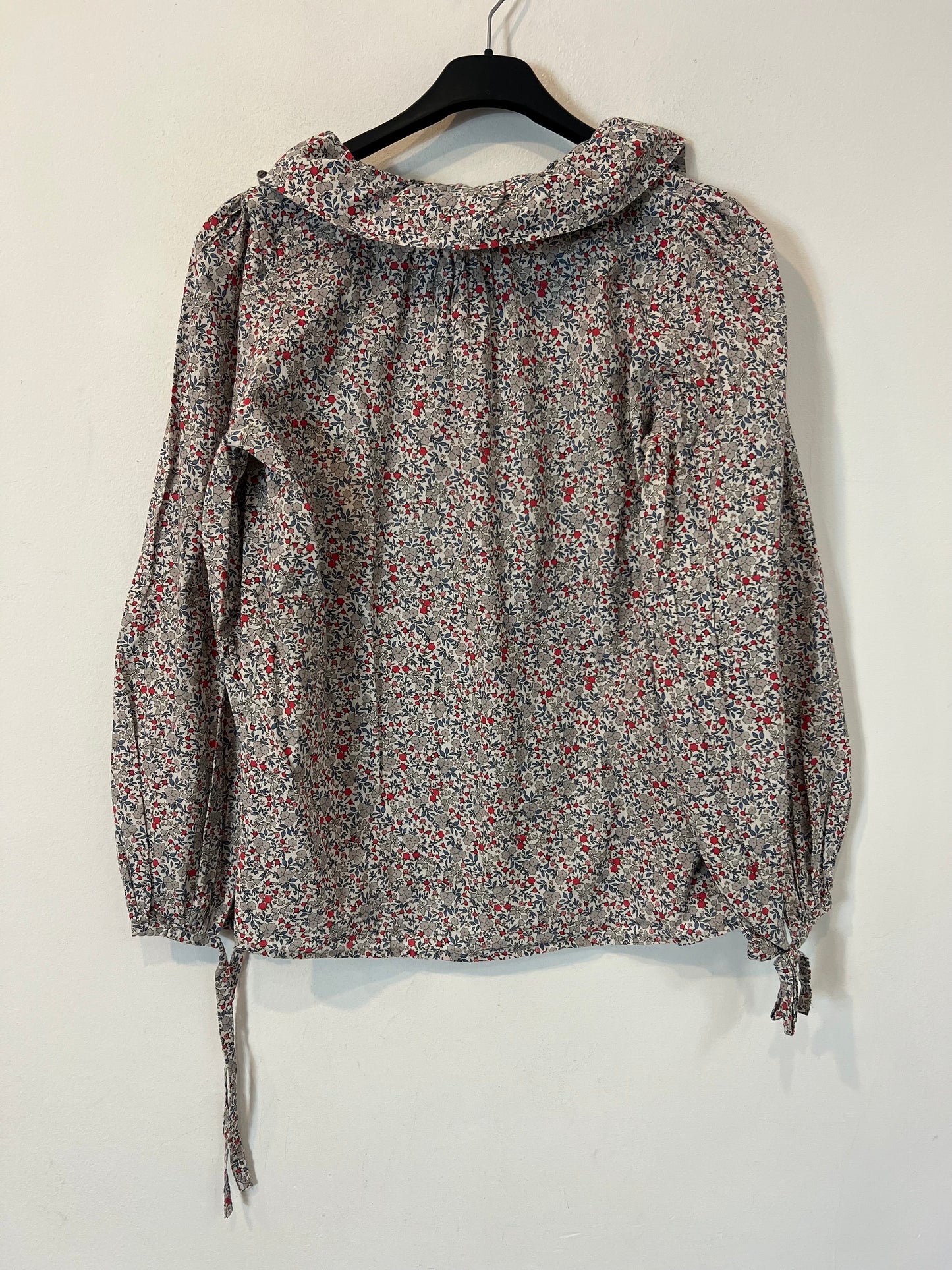 TRIANA BY C. Blusa flores cuello volante T.s