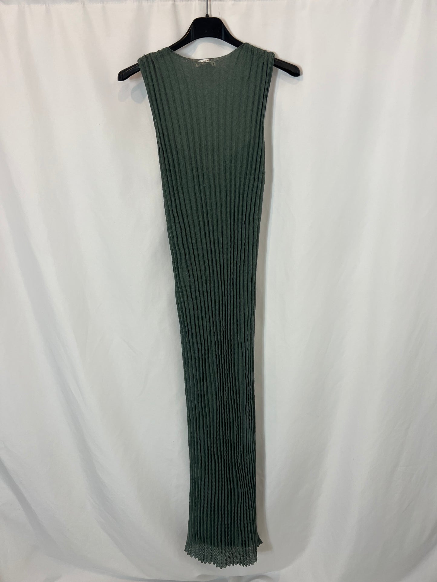 ZARA, Textured green long dress. TS