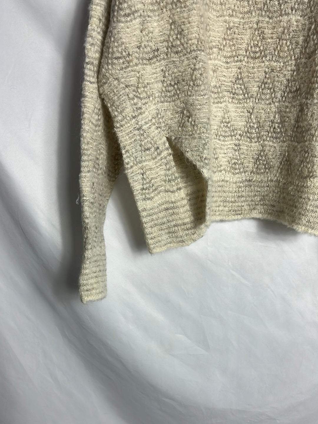IRO. Textured wool jersey with opening. TM