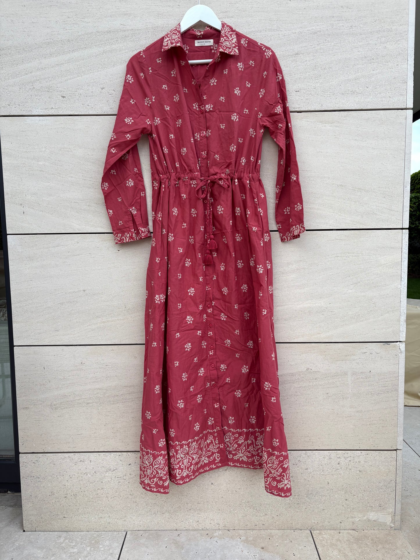 MAISON HOTEL. Vestido largo camisero estampado