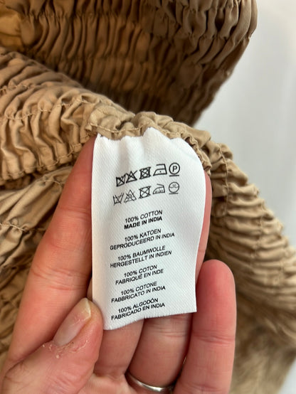 DRIES VAN NOTEN. Beige gathered jacket. TS