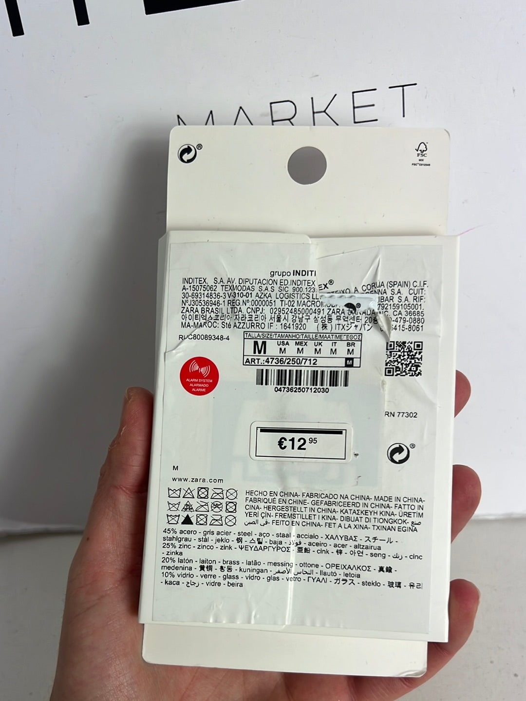 ZARA. Pendiente flores unitario