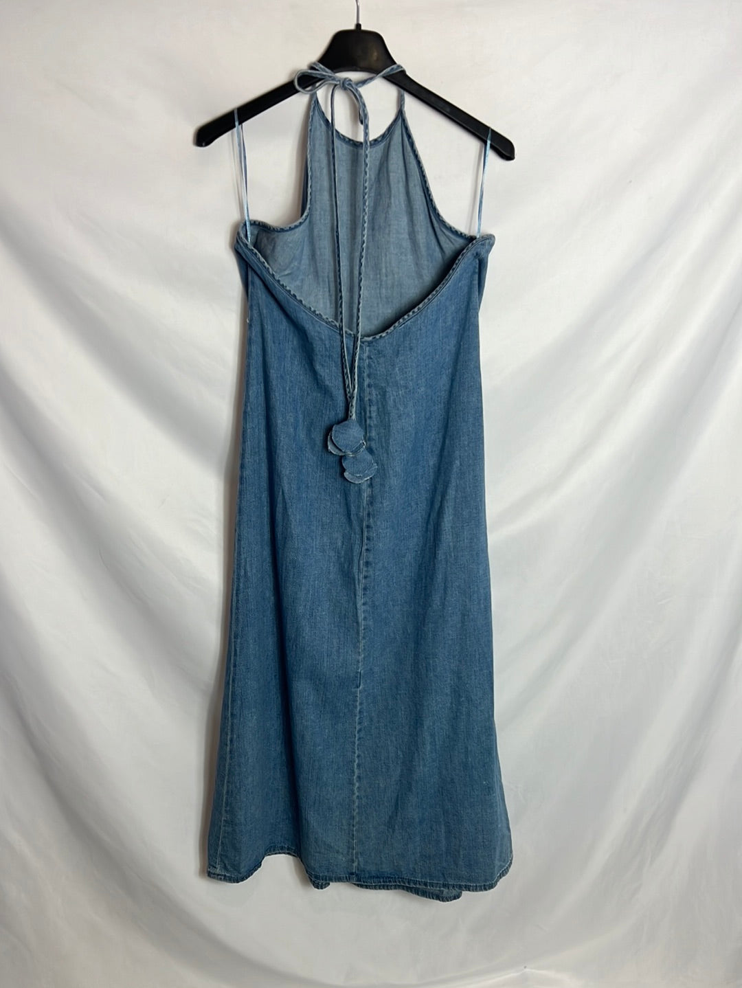 ZARA. Vestido denim midi cuello halter. T M