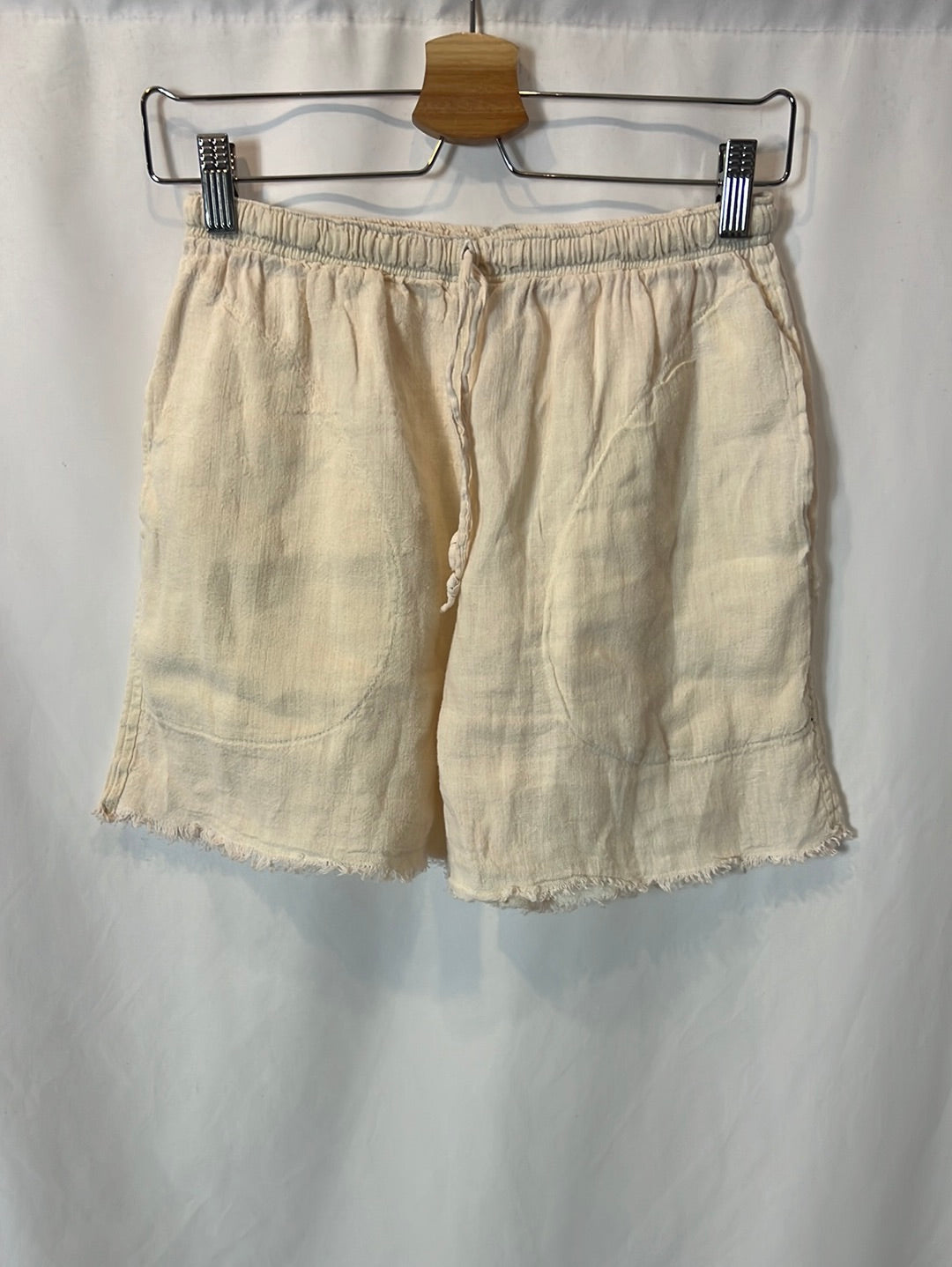 LA BOTTEGA DI BRUNELLA. Pantalón corto beige T.m