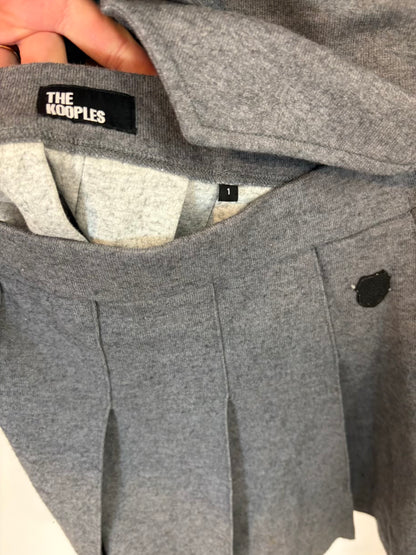 THE KOOPLES. Conjunto gris textura