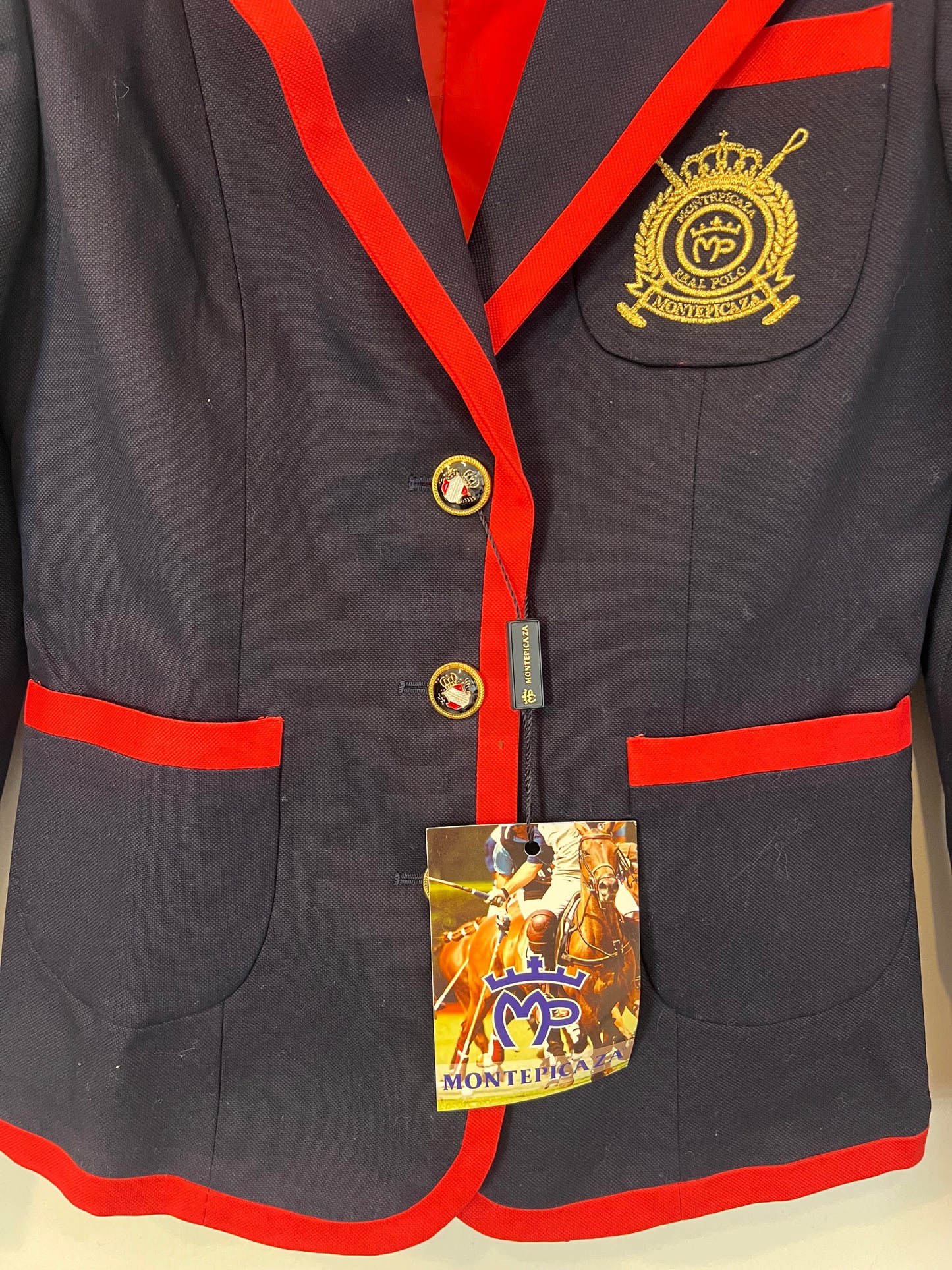 MONTEPICAZA. Blazer azul escudo