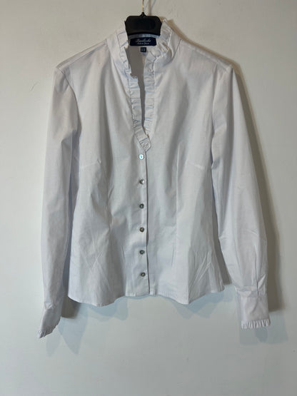BARILOCHE. Camisa blanca detalle volante. T 36