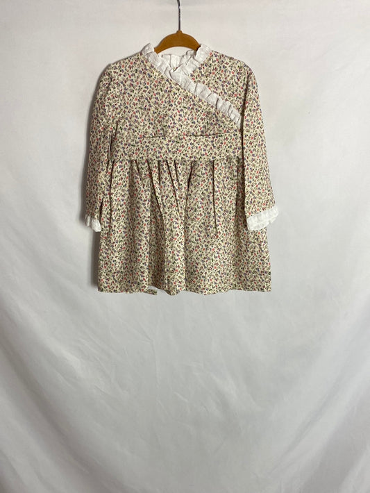 CARMENCITA. Floral dress with embroidered detail. Size 2 years
