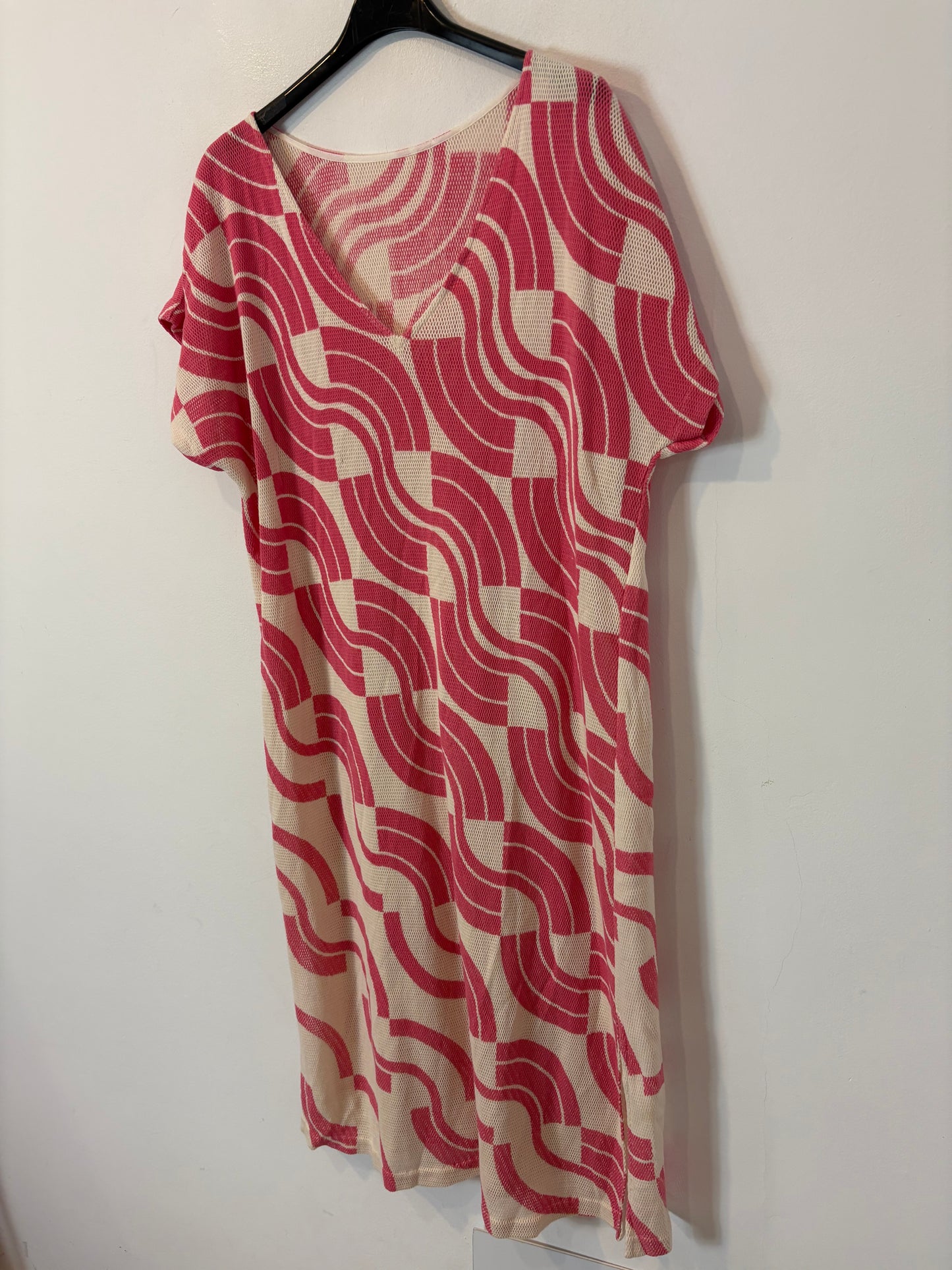 Vestido midi estampado calado