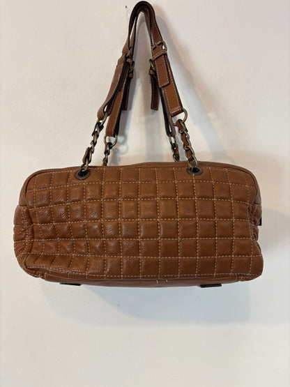 PURIFICACIÓN GARCIA. Bolos de hombro piel costuras