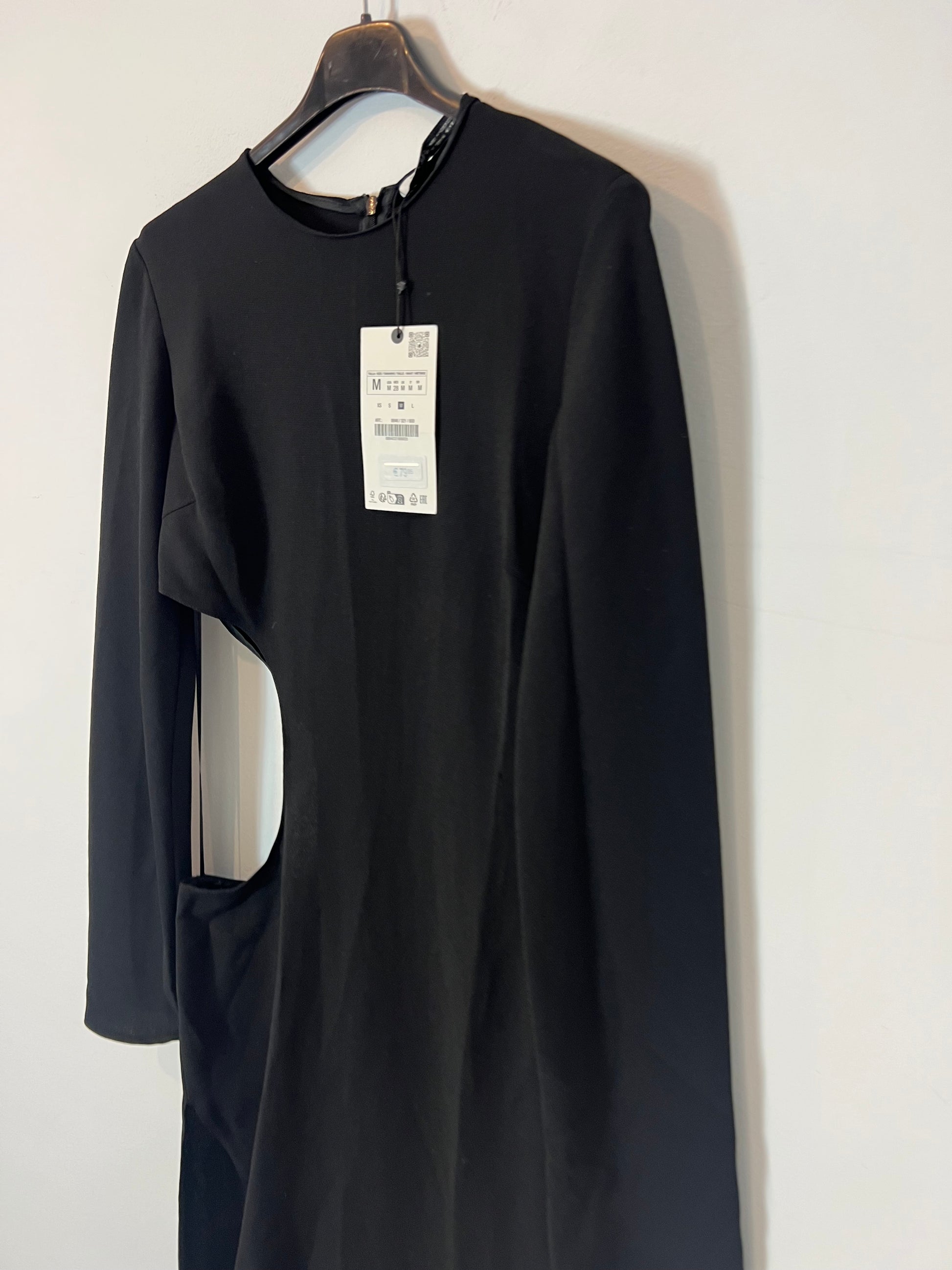 ZARA. Long black dress with slit. TM Hibuy market ZARA. Long black dress with slit. TM Hibuy market