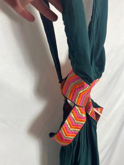 ONDA DE MAR. vestido largo verde detalles Tm