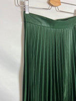 ZARA. falda verde plisada T.xs
