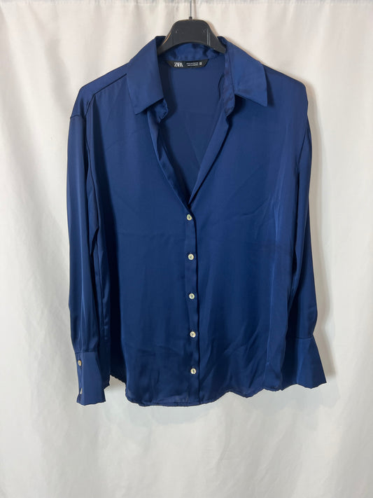 ZARA. Blue satin blouse. TS
