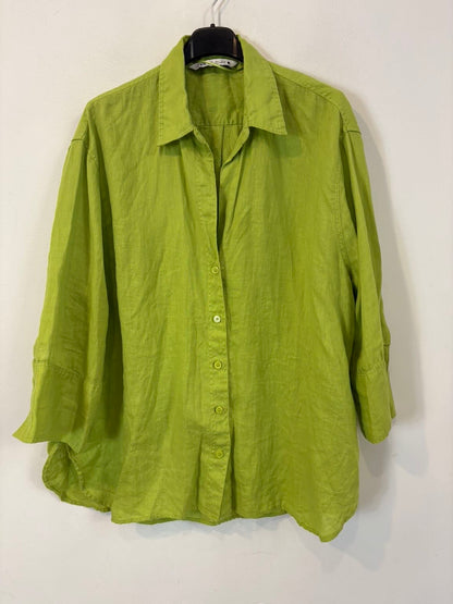 ZARA. Camisa lino verde lima