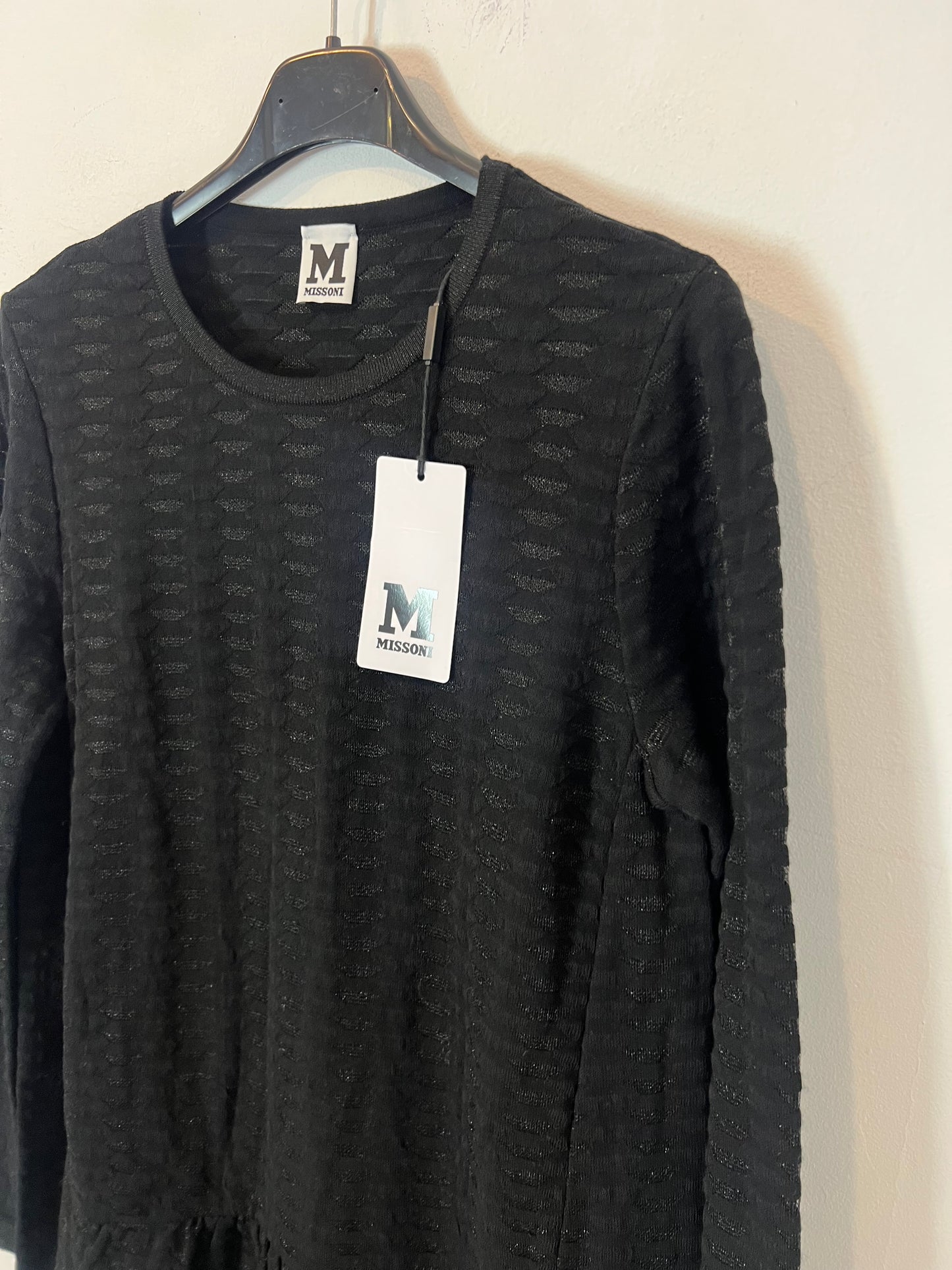MISSONI. Black dress with shiny thread texture. Size 42