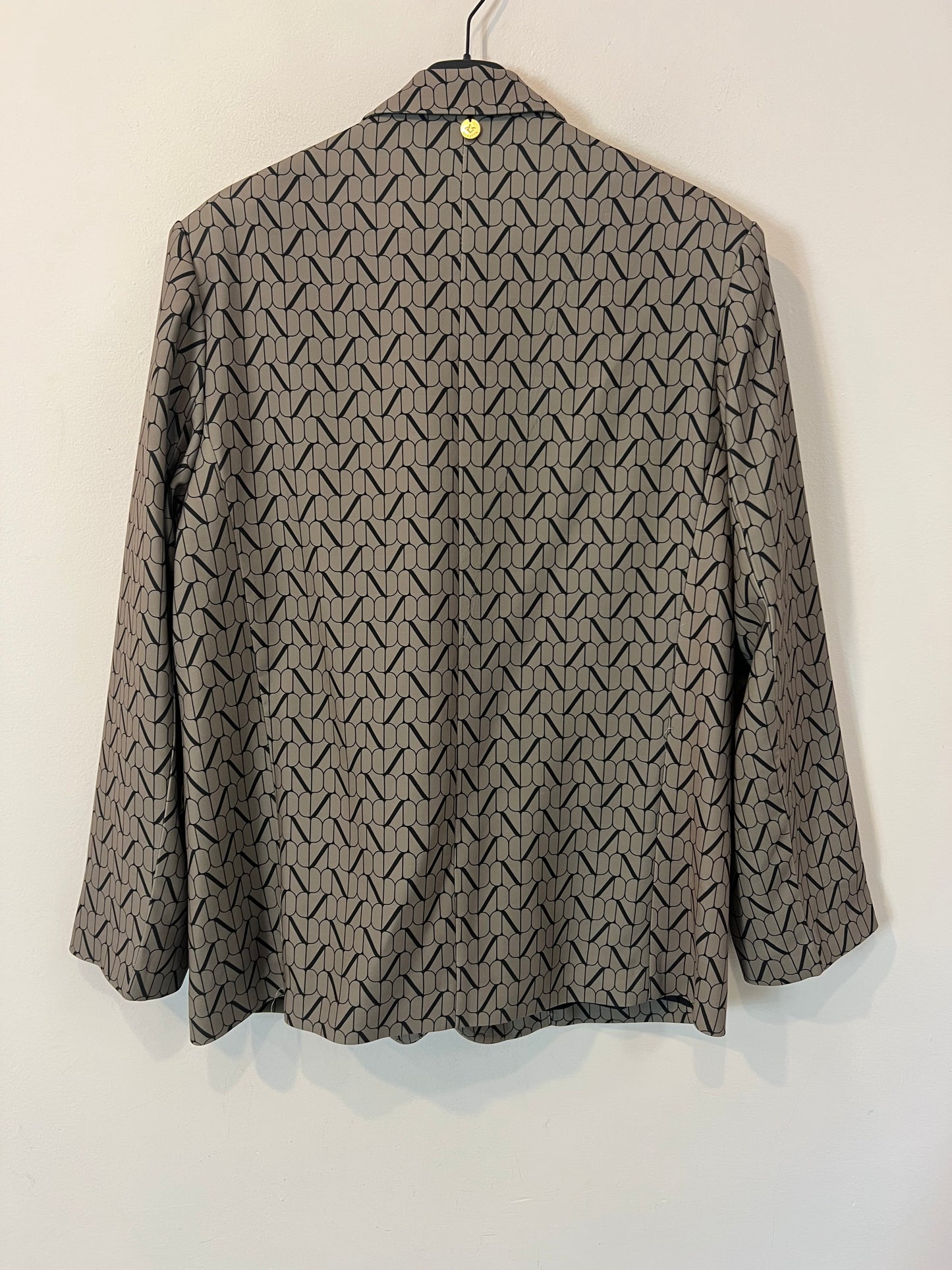 IMAN. White ribbed top Tm