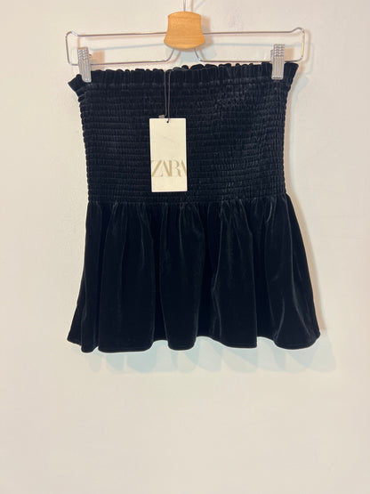 ZARA. Top/falda negra terciopelo. T S