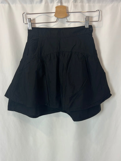 ZARA. Black flounced skirt T.xs