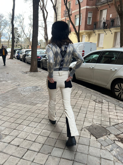 PERFECT MOMENT. Mono ski textura