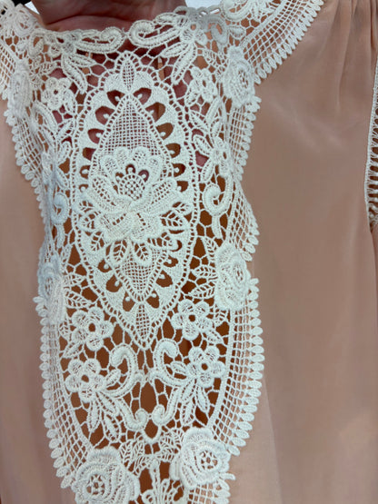 MASSCOB. Blusa seda nude