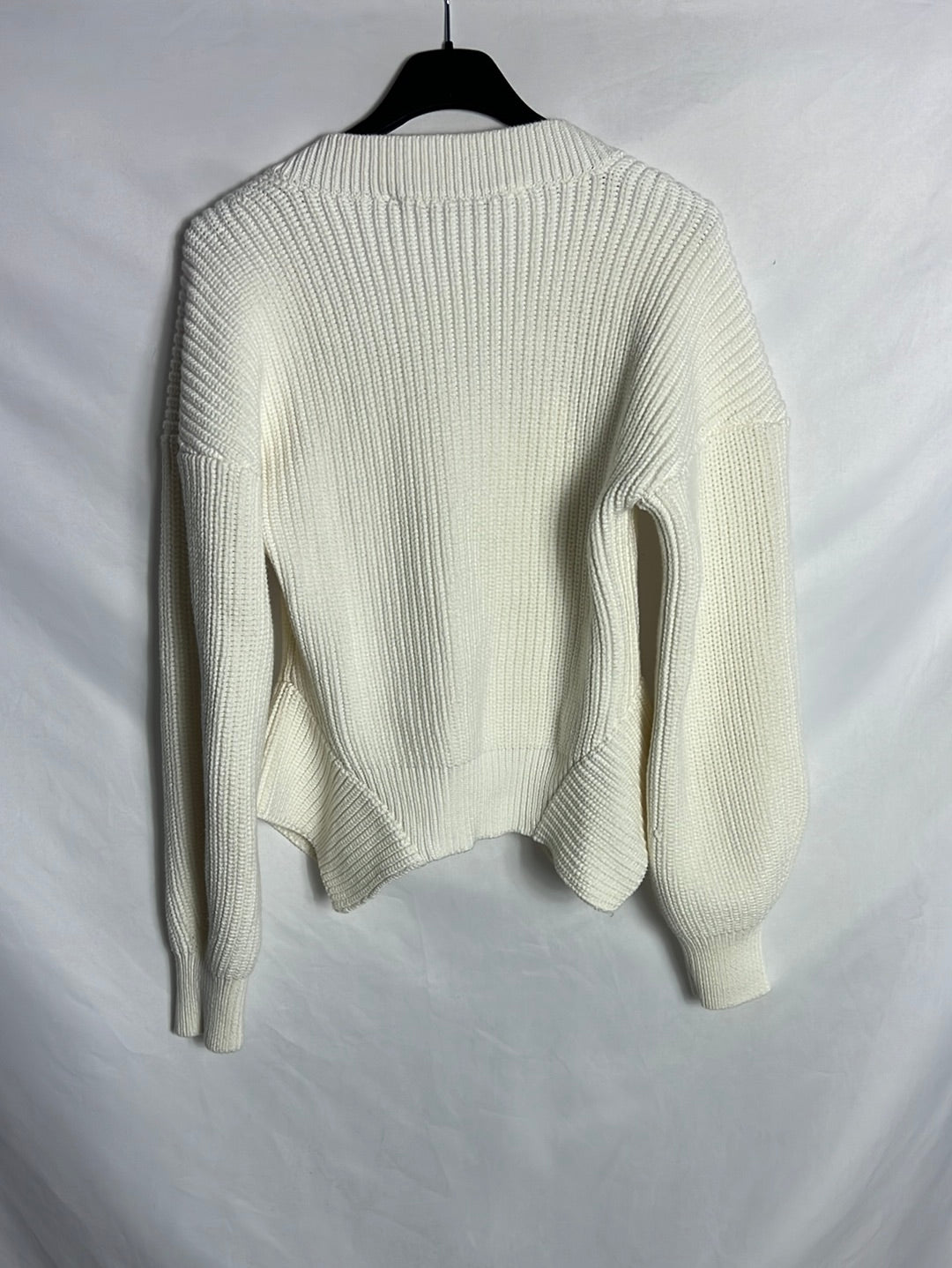 ZARA. Jersey color crudo detalles. T M